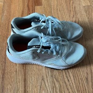 Reebok Women’s Aqua Tennis Shoes Size 8